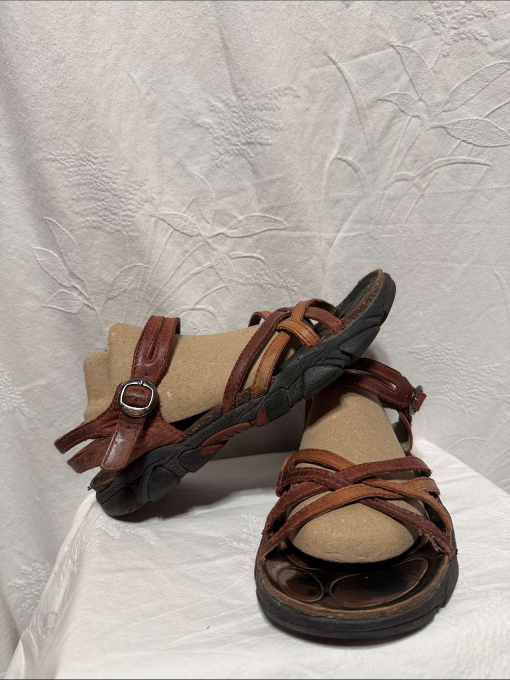 Women’s Keen Leather Strappy Sandals Size 8